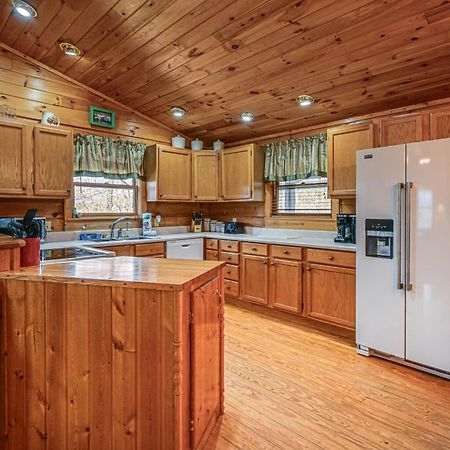 Bryson City Cabin With Hot Tub, Views And Pool Table! מראה חיצוני תמונה